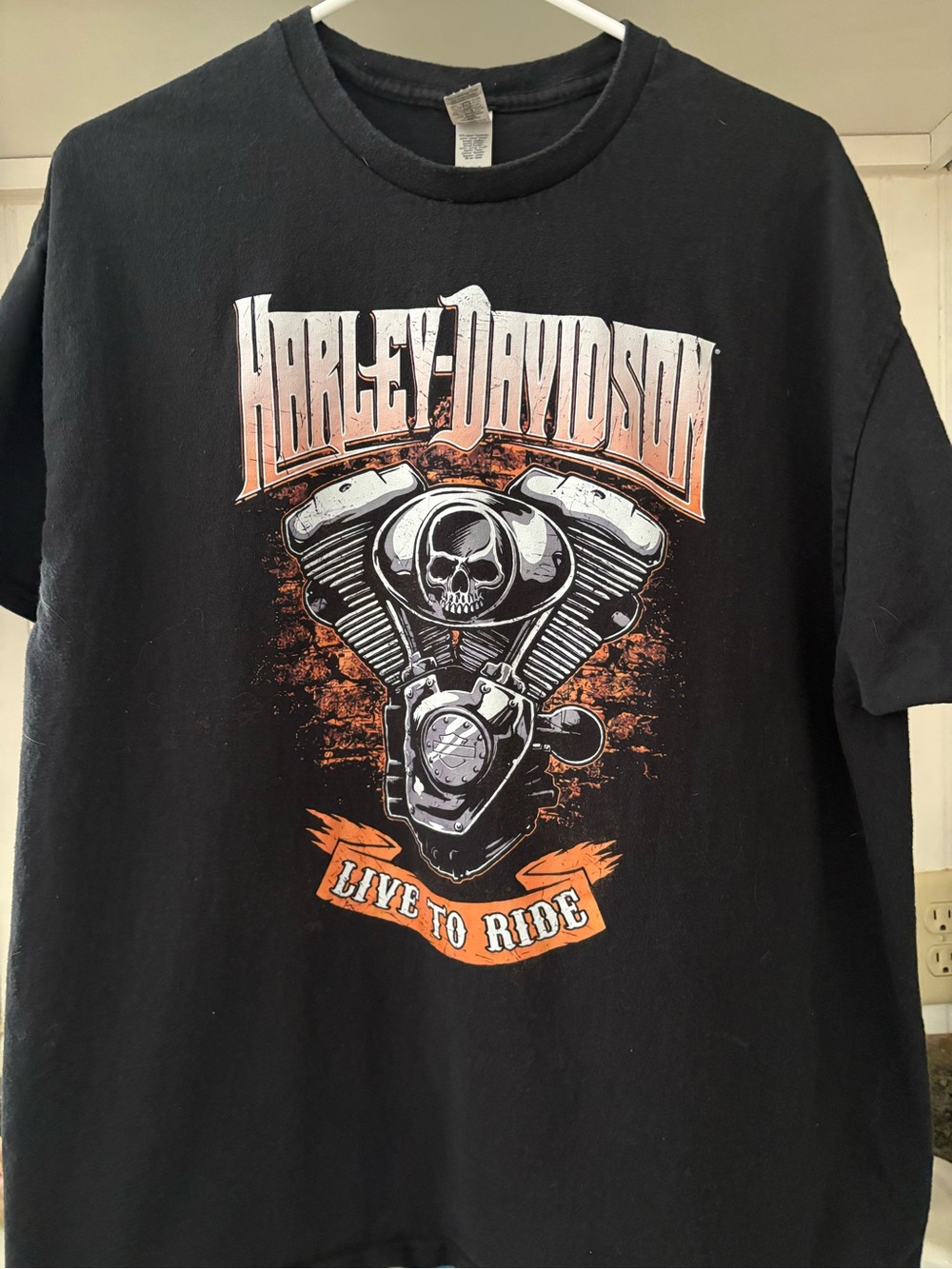 Harley-Davidson Black Short-Sleeve 'Live to Ride' Engine Skull Tee